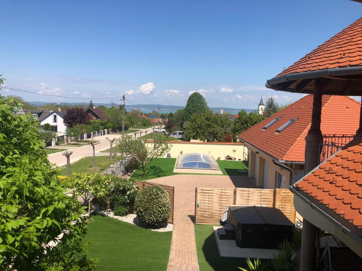 Villa Szabo Vendeghaz Zamárdi Exterior foto